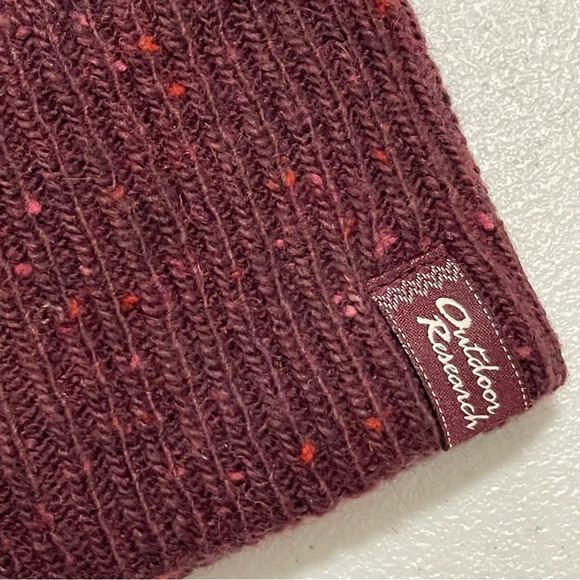 Outdoor Research Effie Winter Beanie Girls NWT - Picture 3 of 8